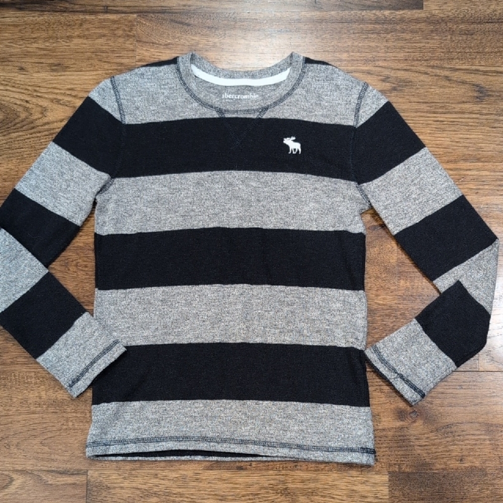 Boys Abercrombie Kids blue shirt size 9/10